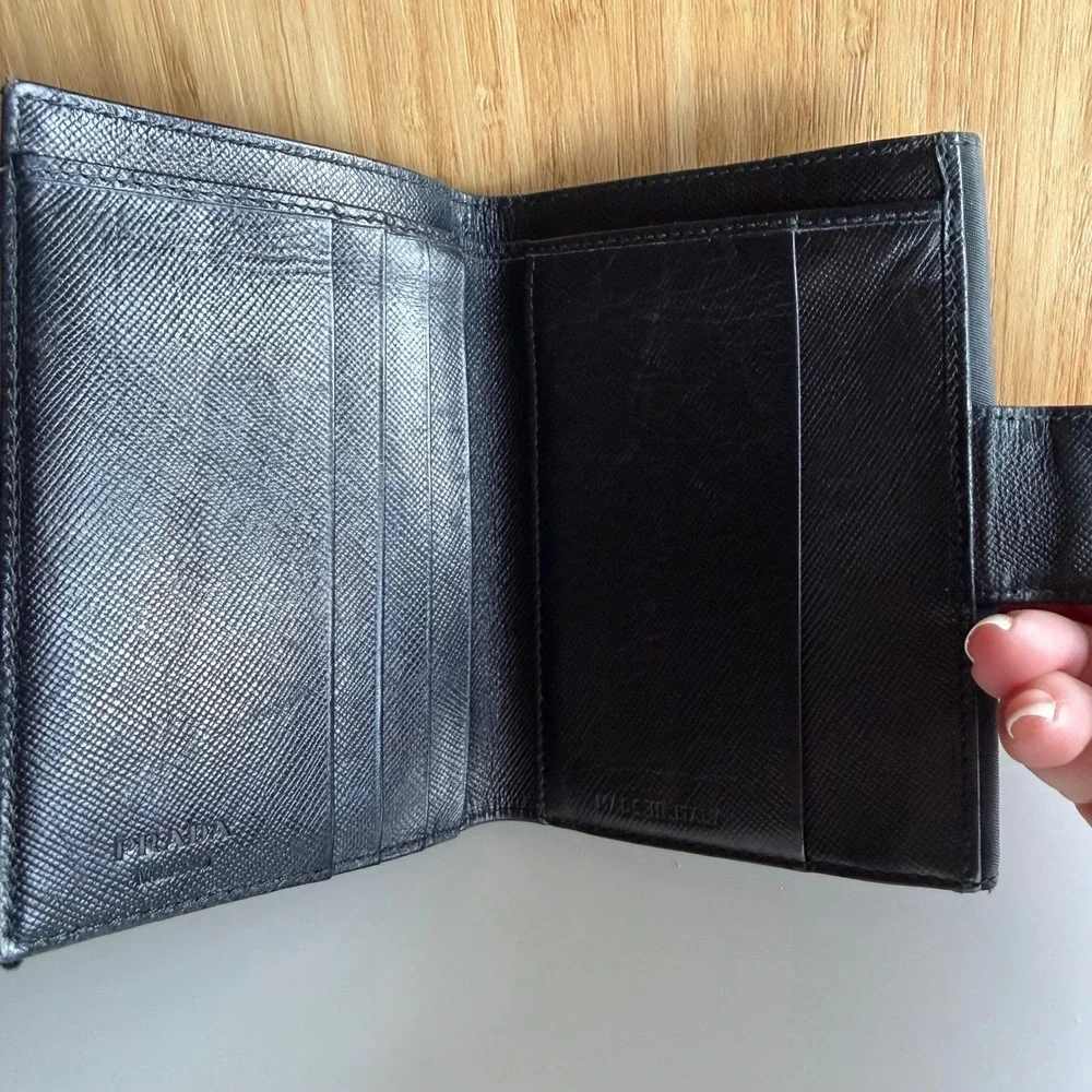 Prada Tri-Fold Wallet Vintage Minimalist Designer OS 1990s BlackQuiet Luxury